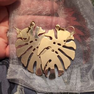 Gold-Toned Monstera Leaf Earrings